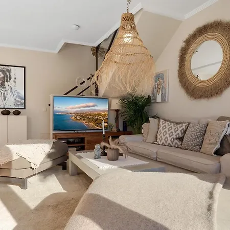 Apartment Penthouse Bali Ref #94 *